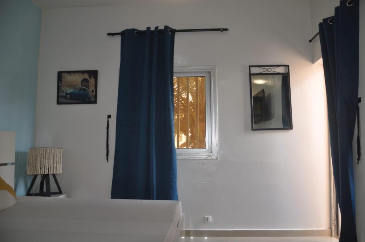 " Le Nid Douillet ", Un Fabuleux Studio, Calme, Cosy Et Bien Climatise Au Centre De Saly Buitenkant foto